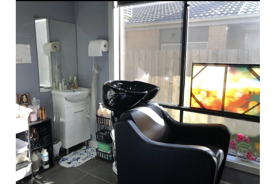 Diya Hair & Beauty Salon Cranbourne East View Services Bookwell