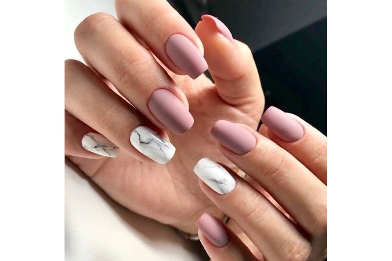 Larose Nails & Beauty image 19