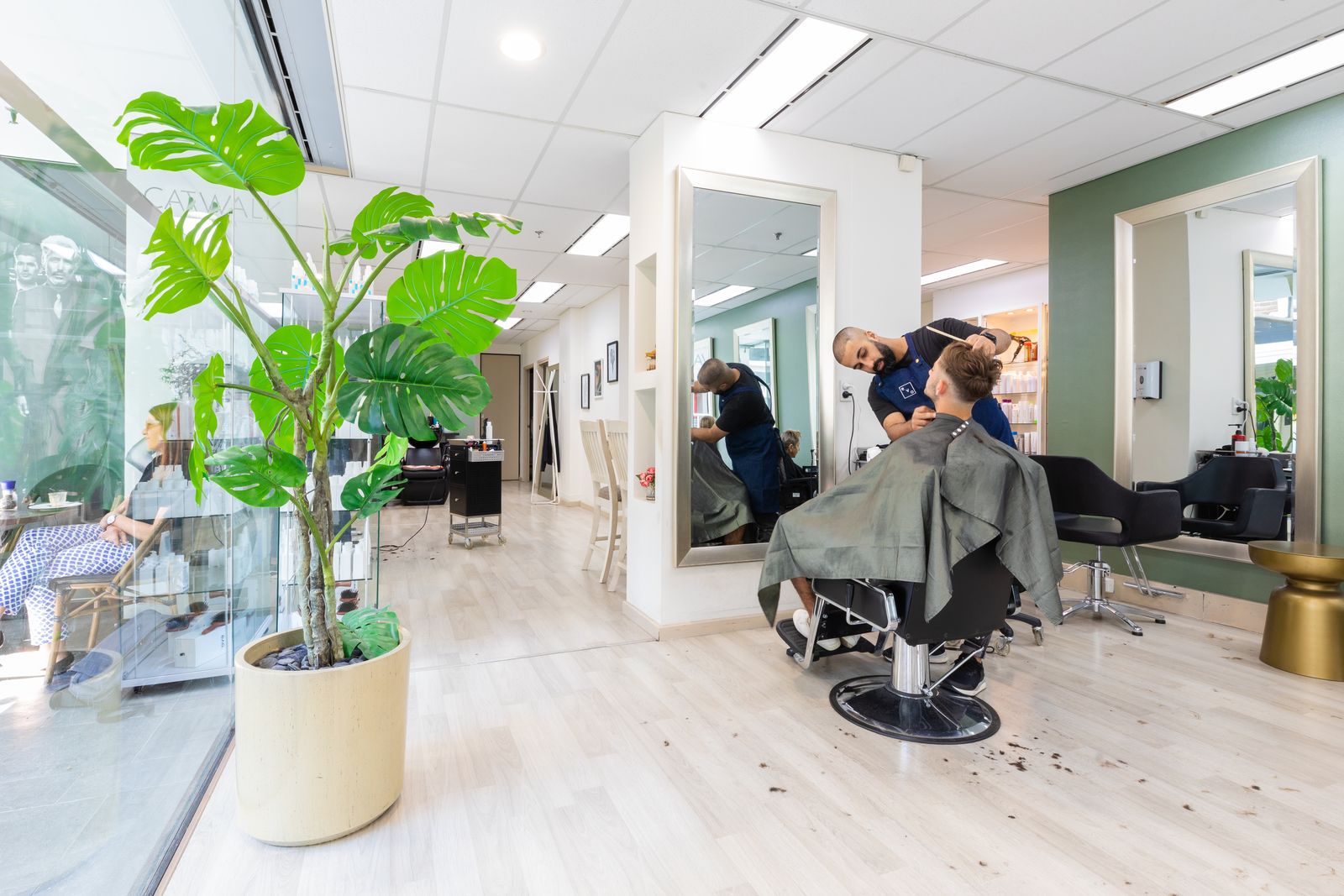 Catwalk Platinum image 6