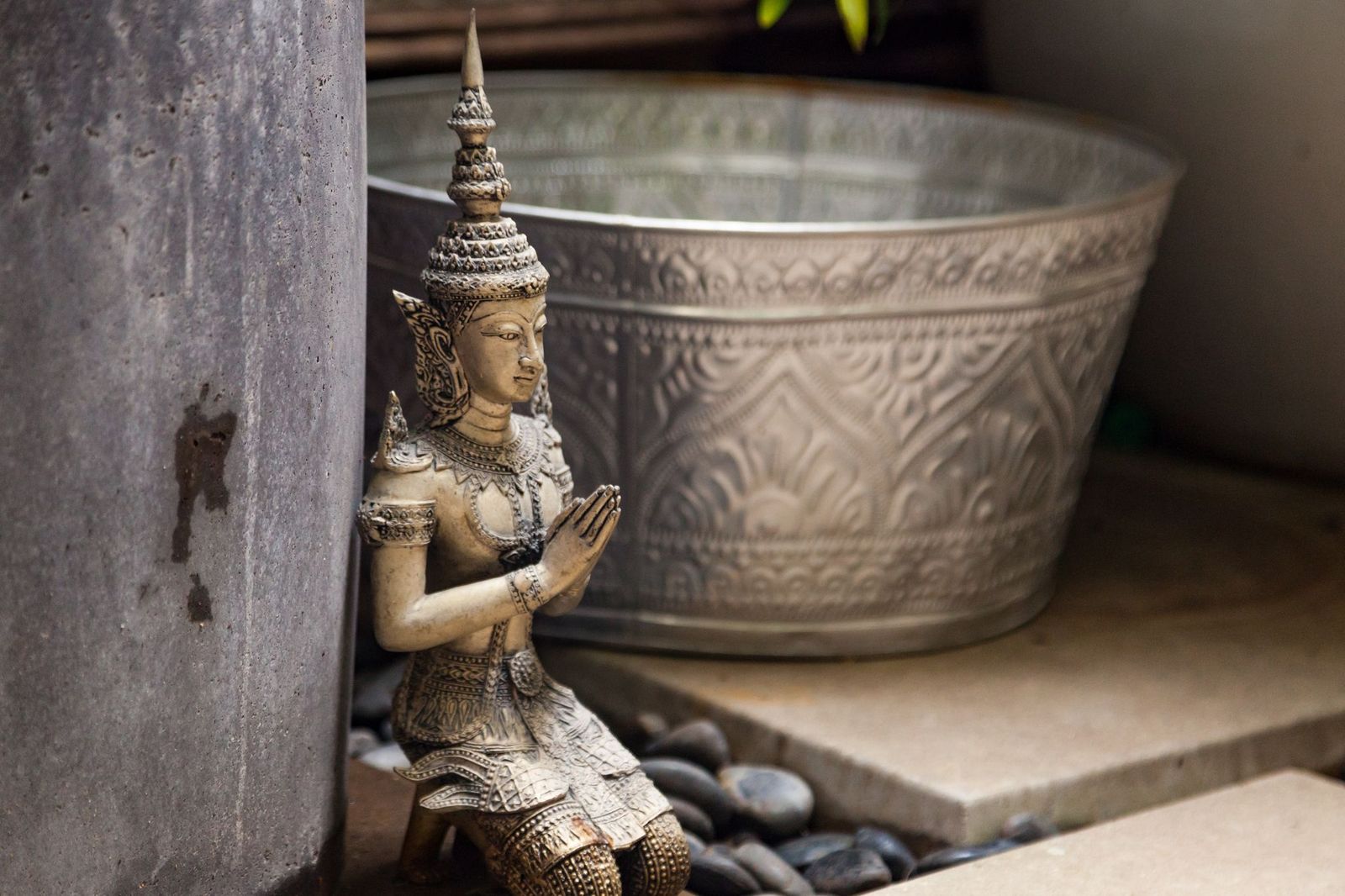 Edo Hair Design & Beauty image 5