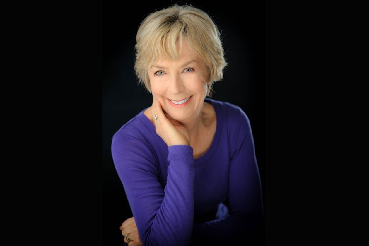 Living Glamour Makeup Studio image 9