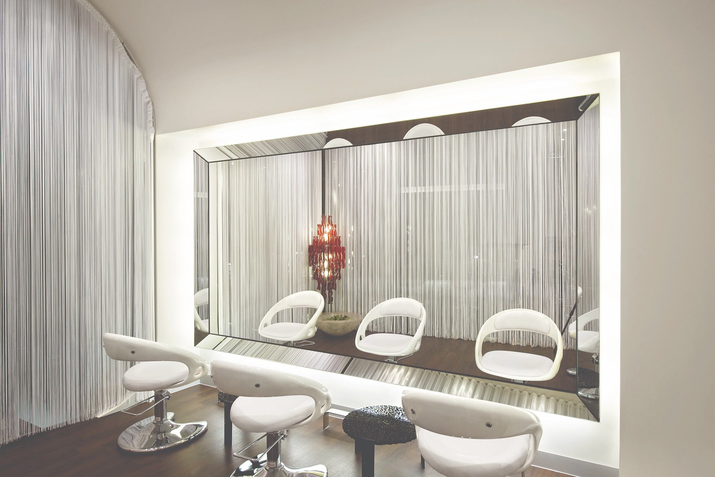 Heading Out Hair & Beauty - Bourke Street image 2