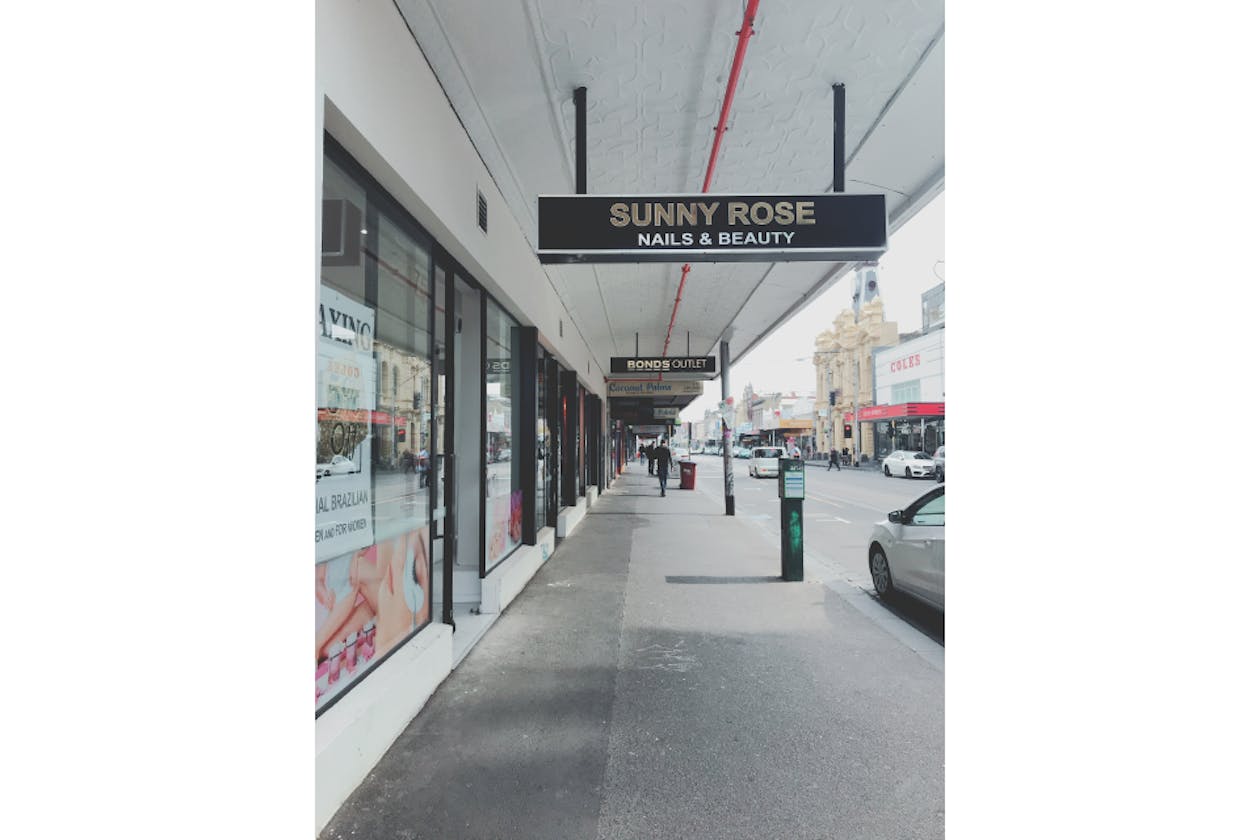 Sunny Rose Nails & Beauty image 4