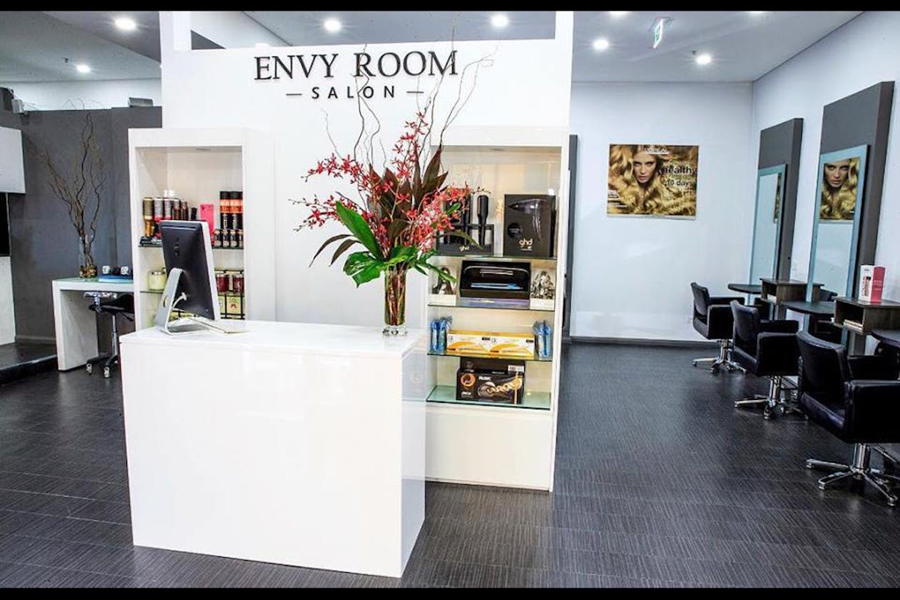 Envy Room Salon