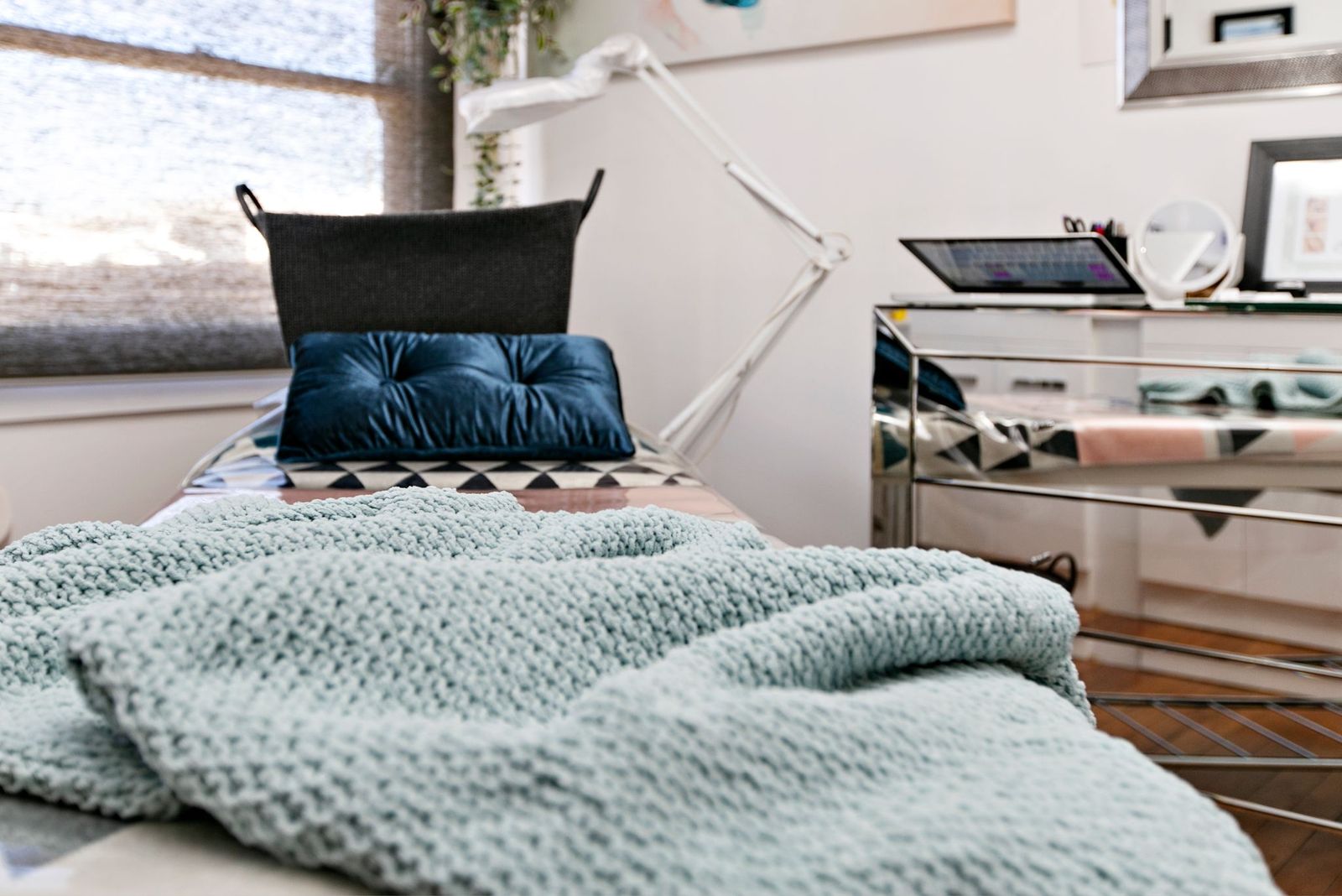 Cassie Beauty Spot image 13