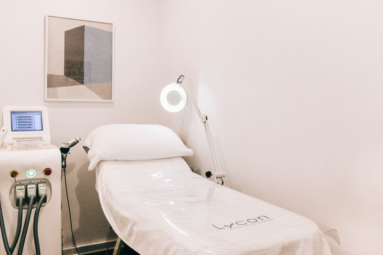 Skin Essentials Beauty Bar image 4