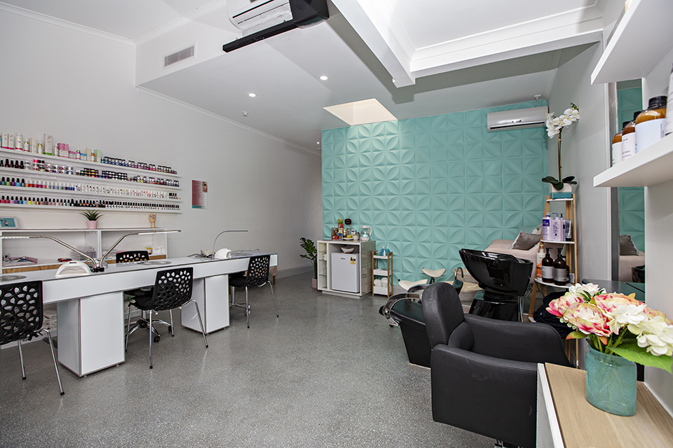 Empire Nails & Beauty image 2