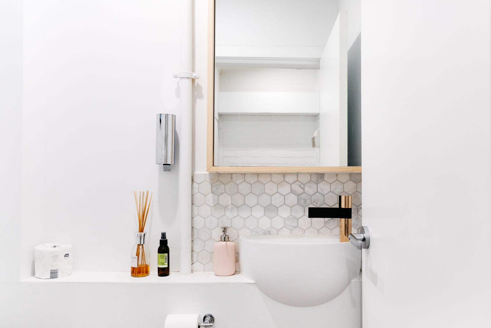 La Belle Beauty and Skin Clinic image 5