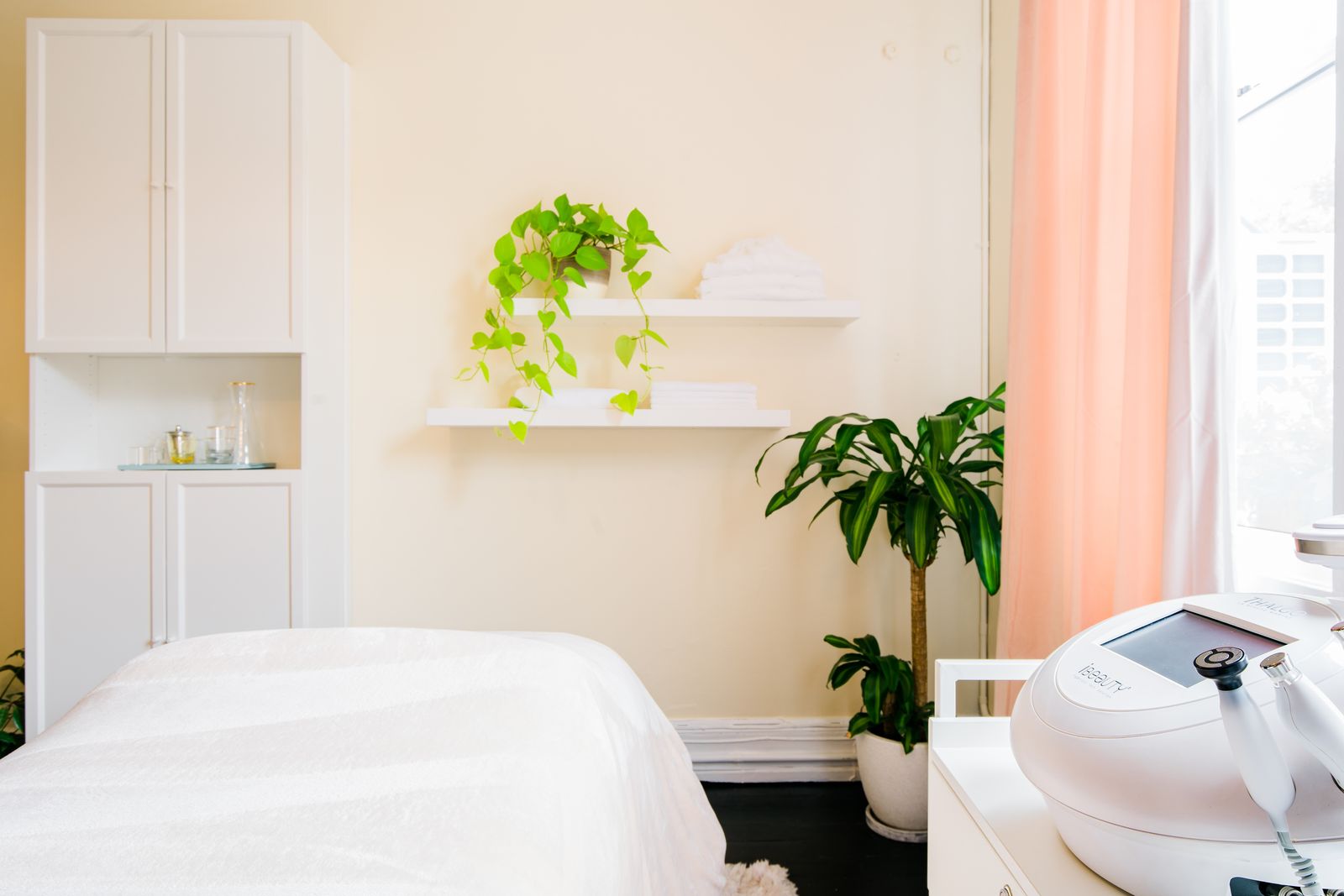 5th Avenue Skin image 7