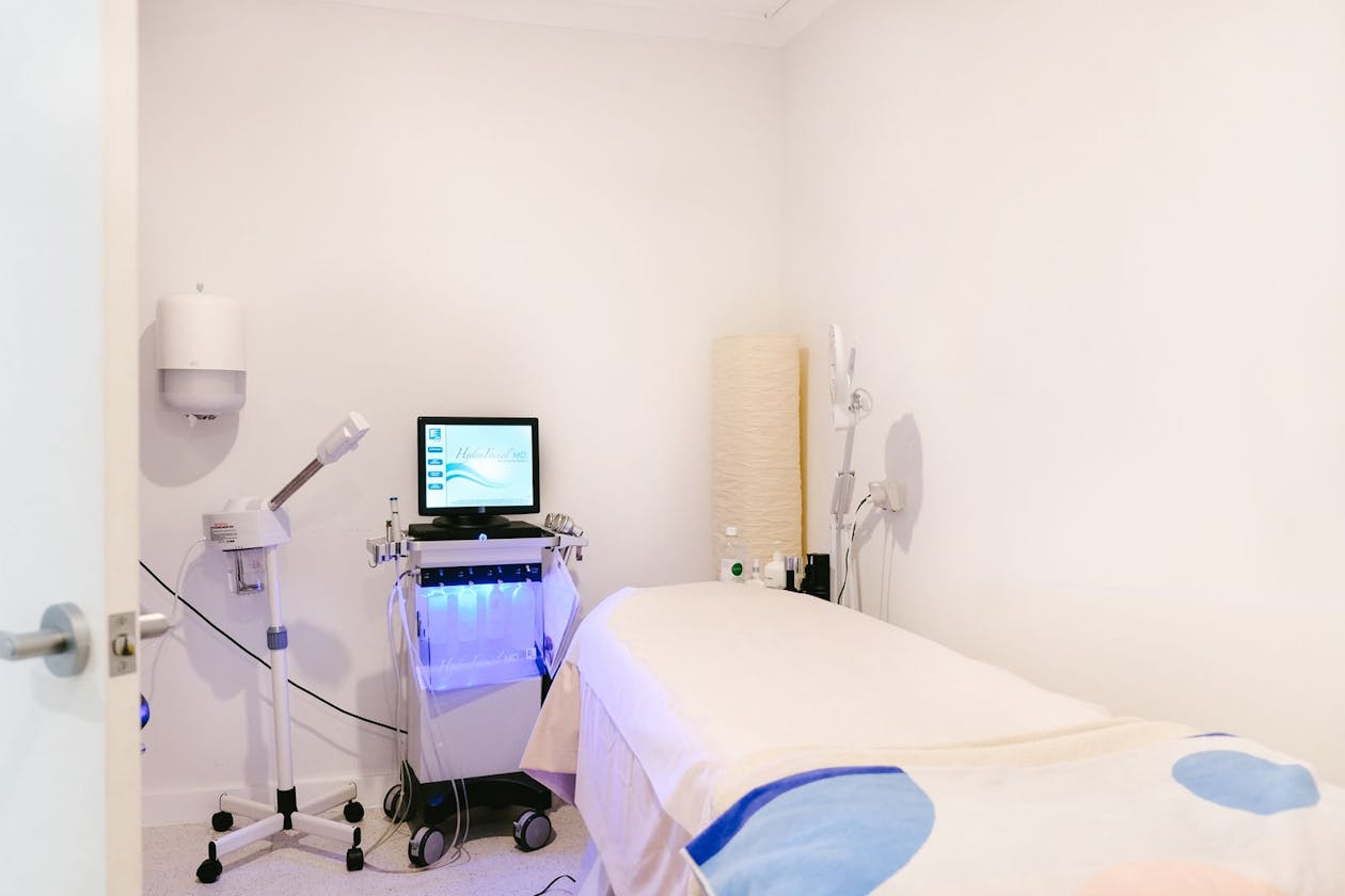 La Belle Beauty and Skin Clinic image 2