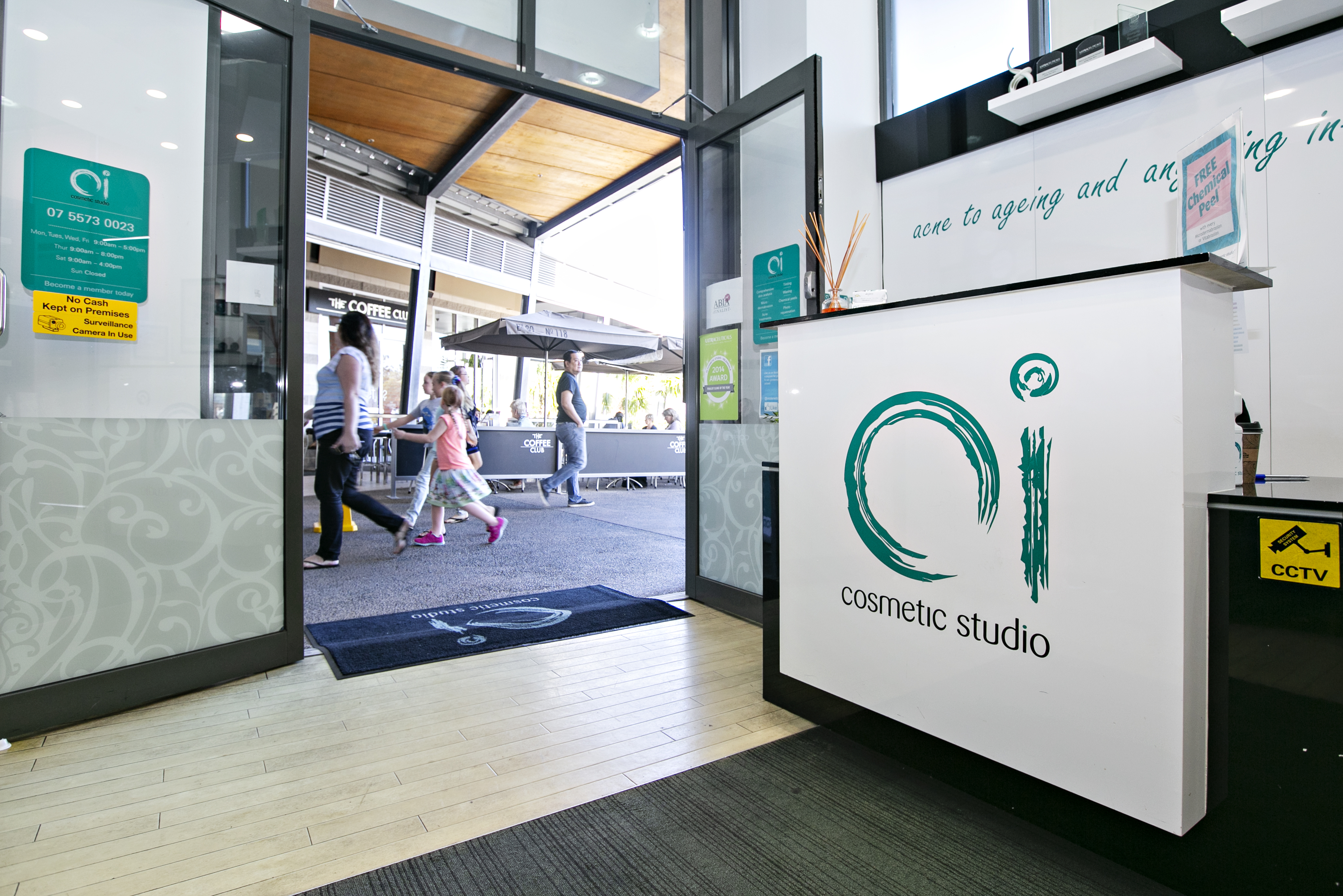 Oi Cosmetic Studio image 3