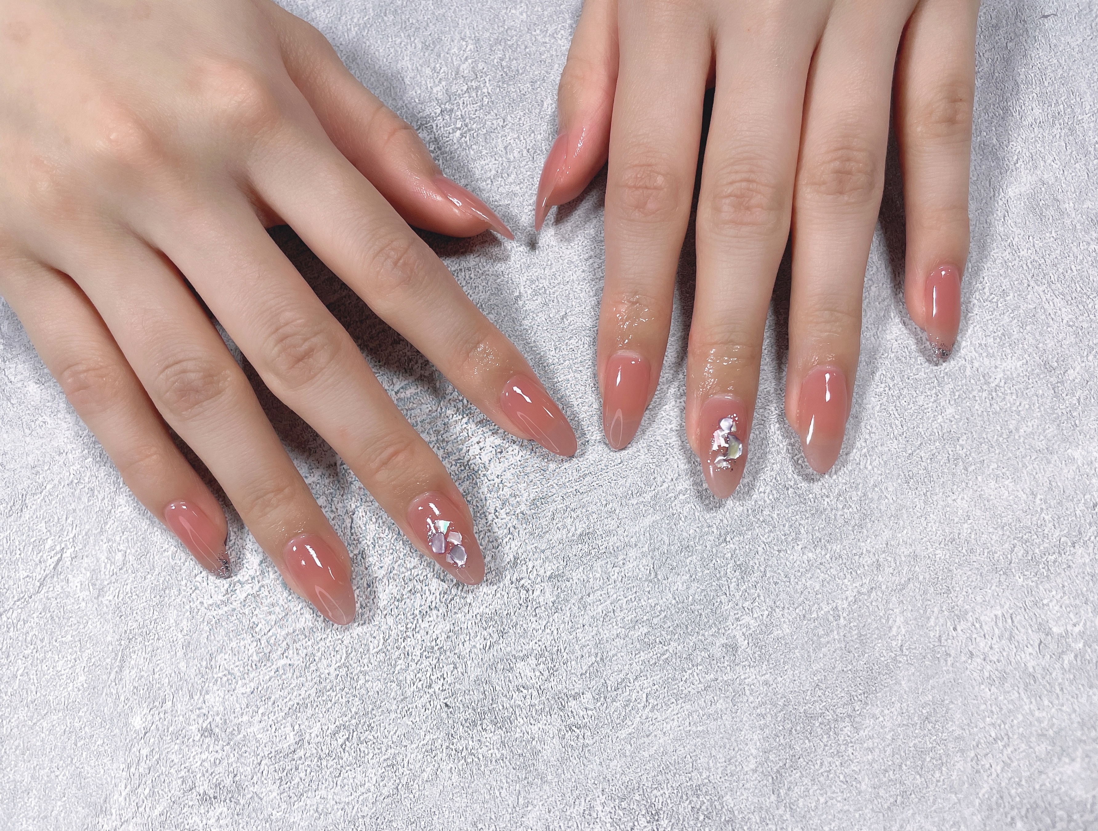 The Queen Total Beauty image 6