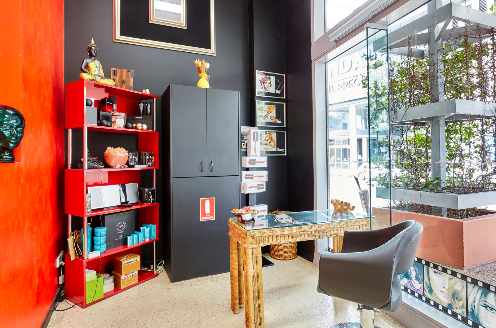 Salon VIP Hair & Beauty image 2