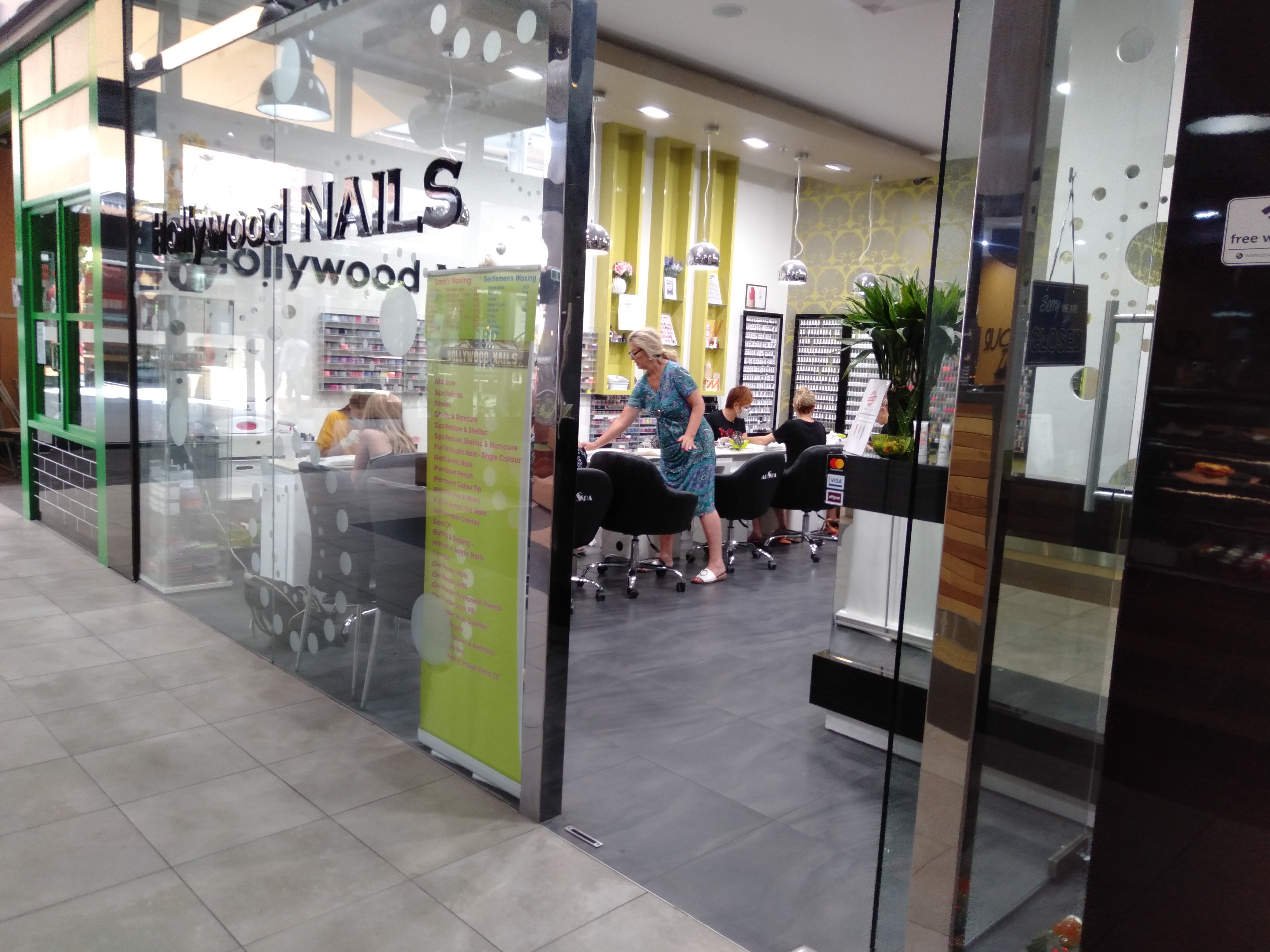 Hollywood Nails - Brunswick image 3