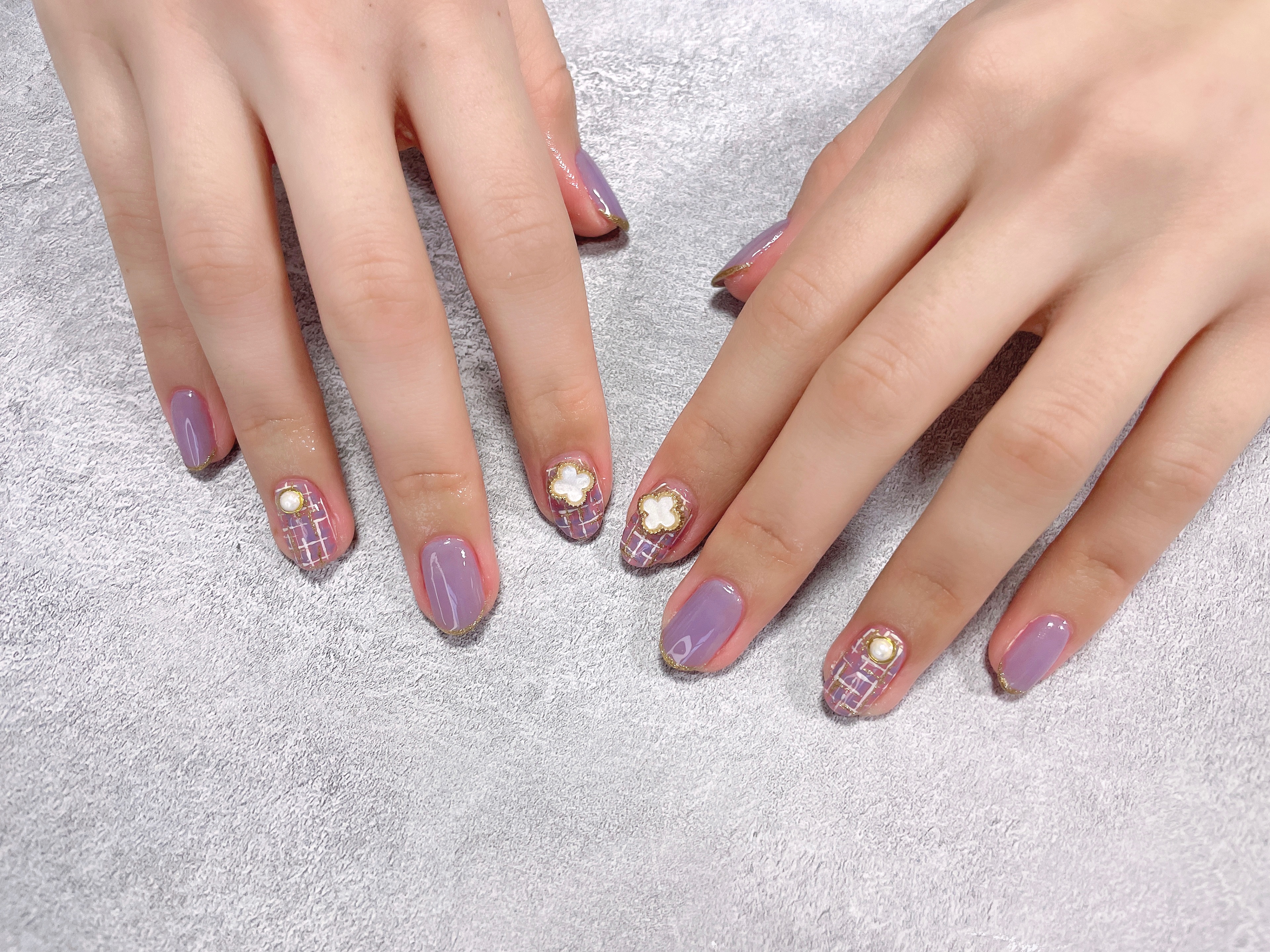 The Queen Total Beauty image 2