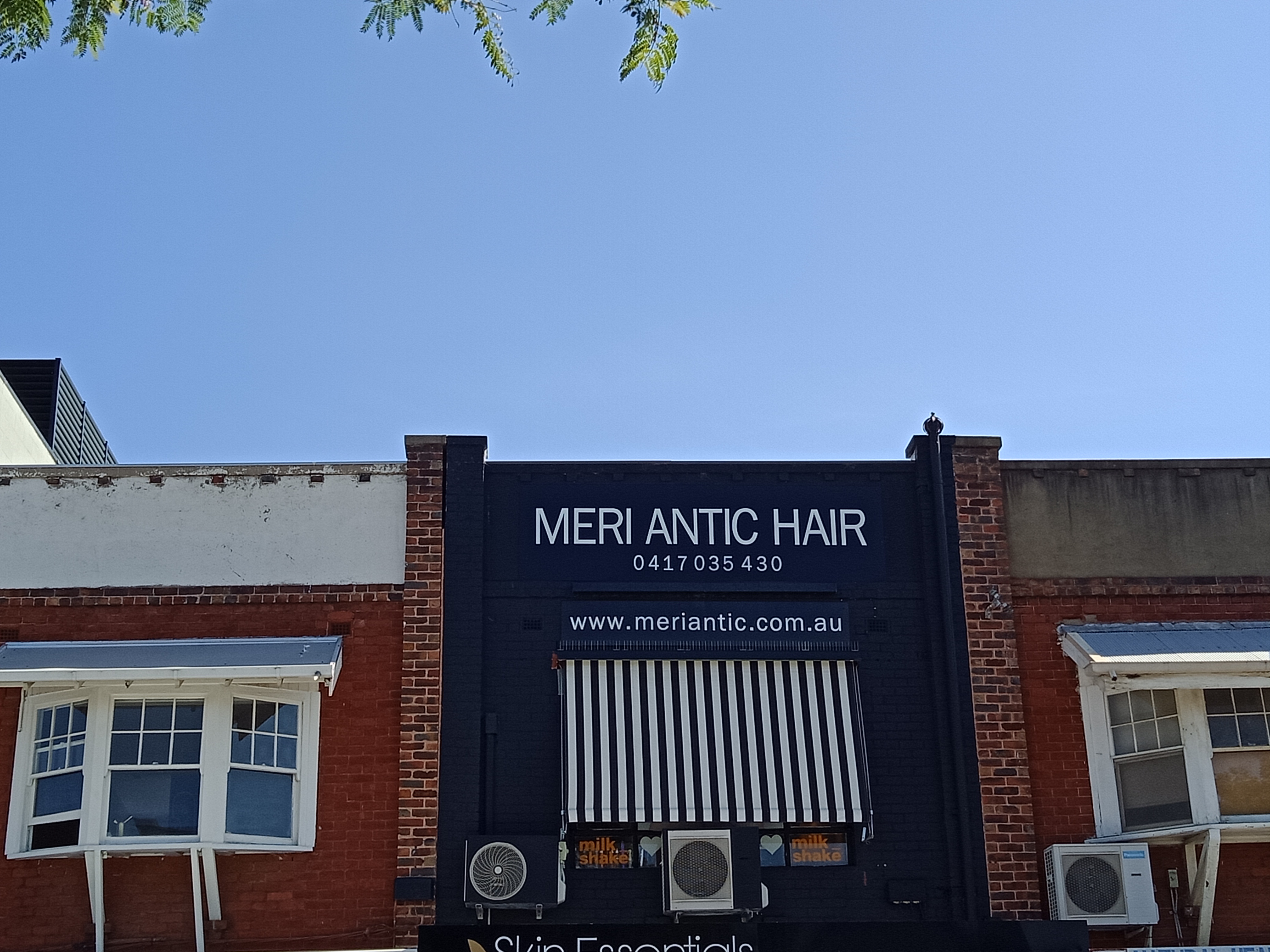 Meri Antic Hair image 6