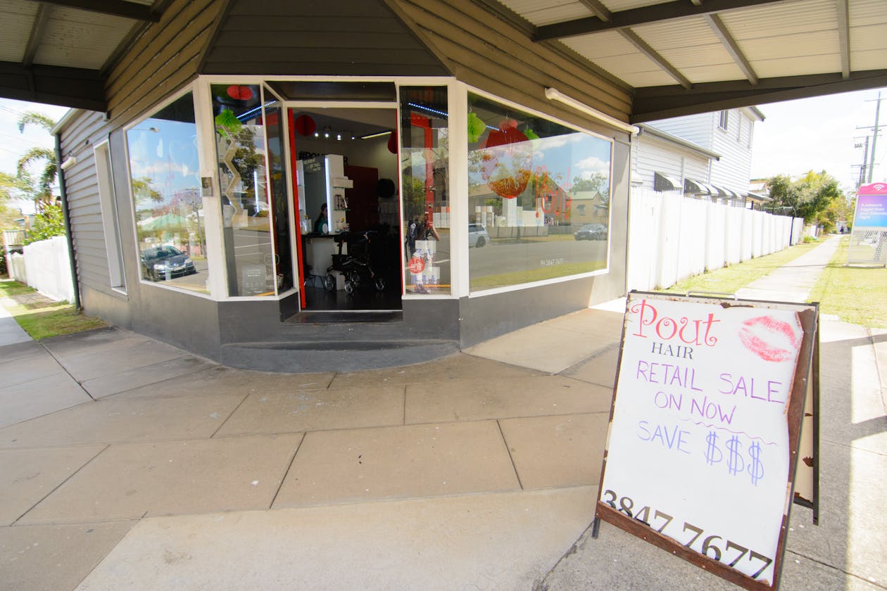 Pout Hair Salon image 10