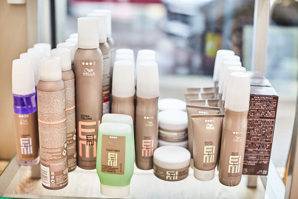 Madam Rouge Salon image 12