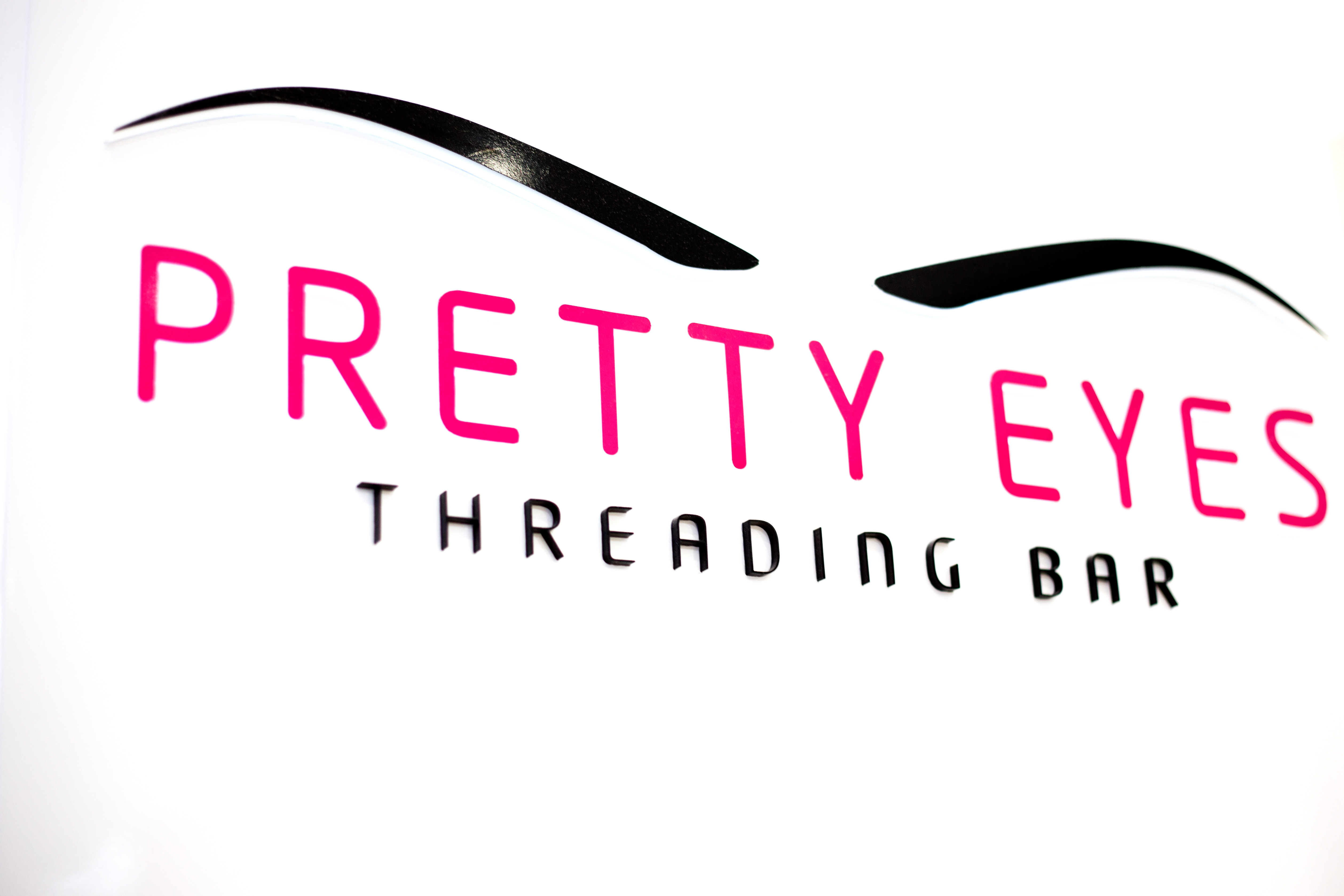 Pretty Eyes Threading Bar - Torrensville image 13
