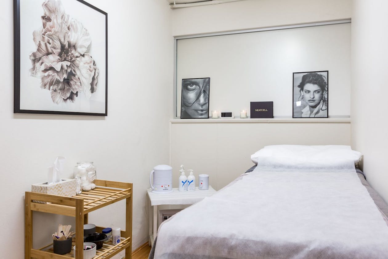 Peach and Co image 6