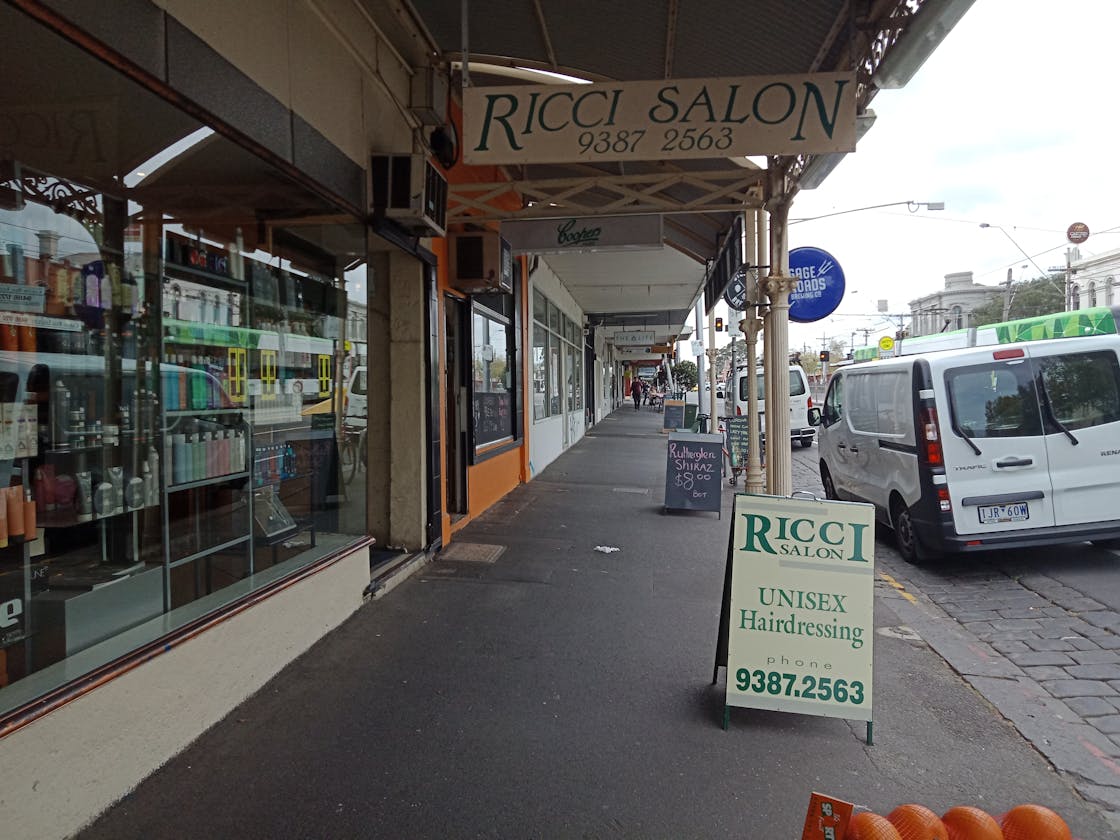 Ricci Salon