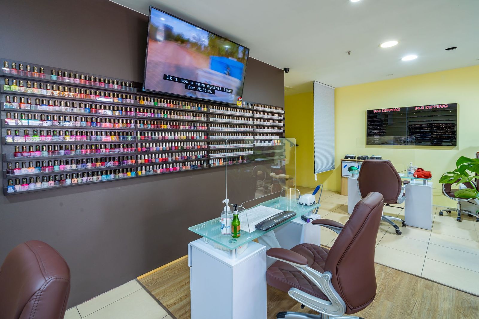 Golden Nails Care - Port Melbourne image 5