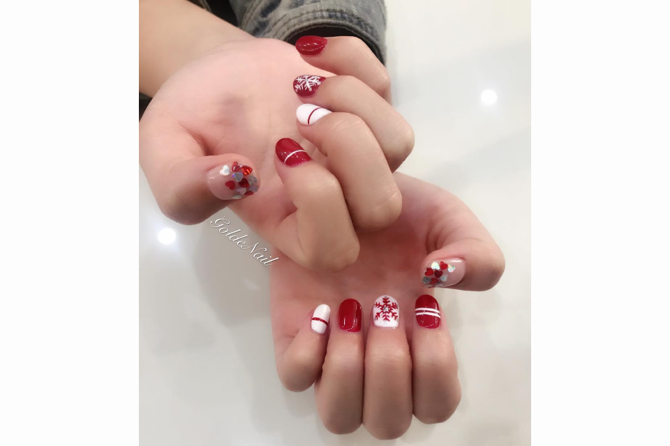 GoldeNail Salon image 5