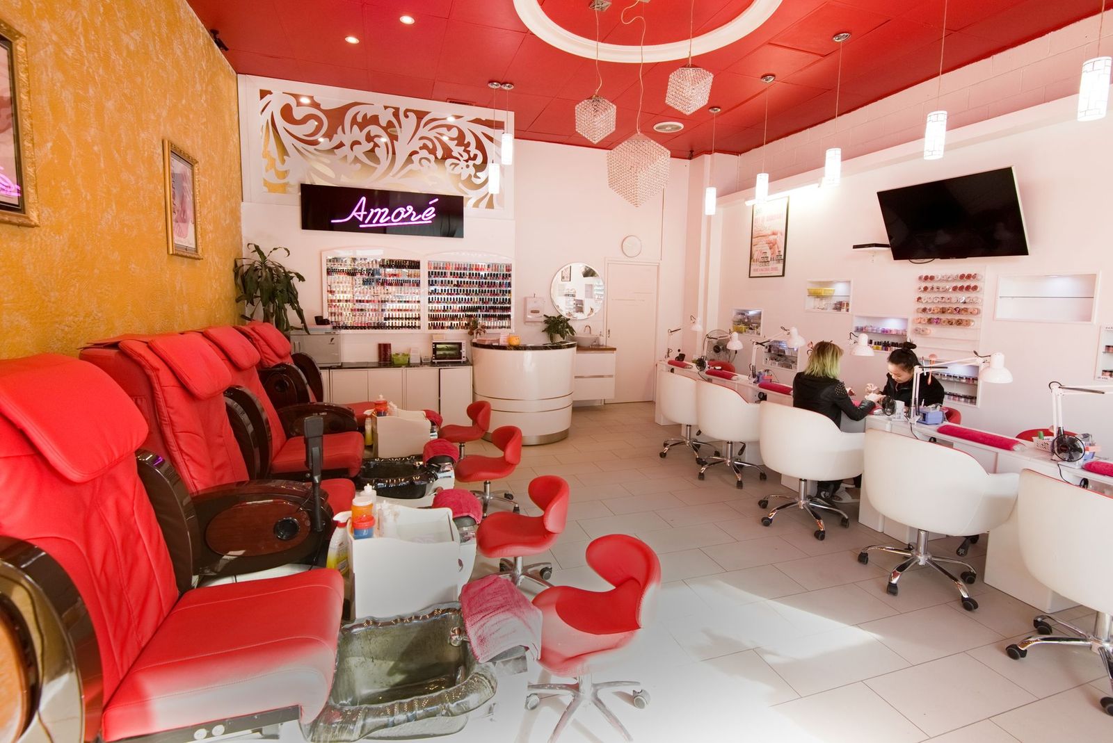 Amore Nails & Beauty Salon image 4