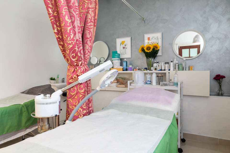 The Hairbrush image 8