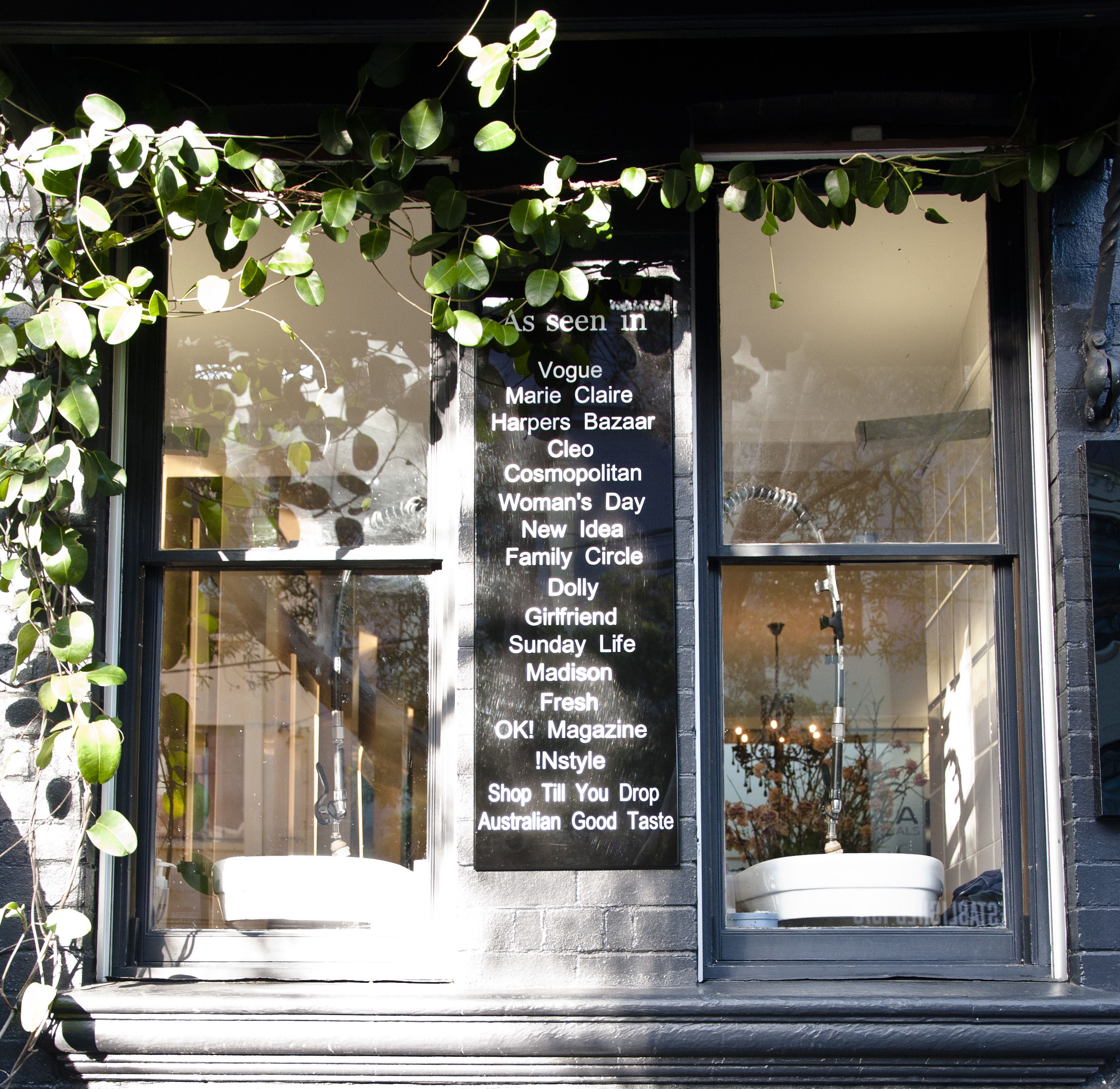 Le A Hair Styling image 5