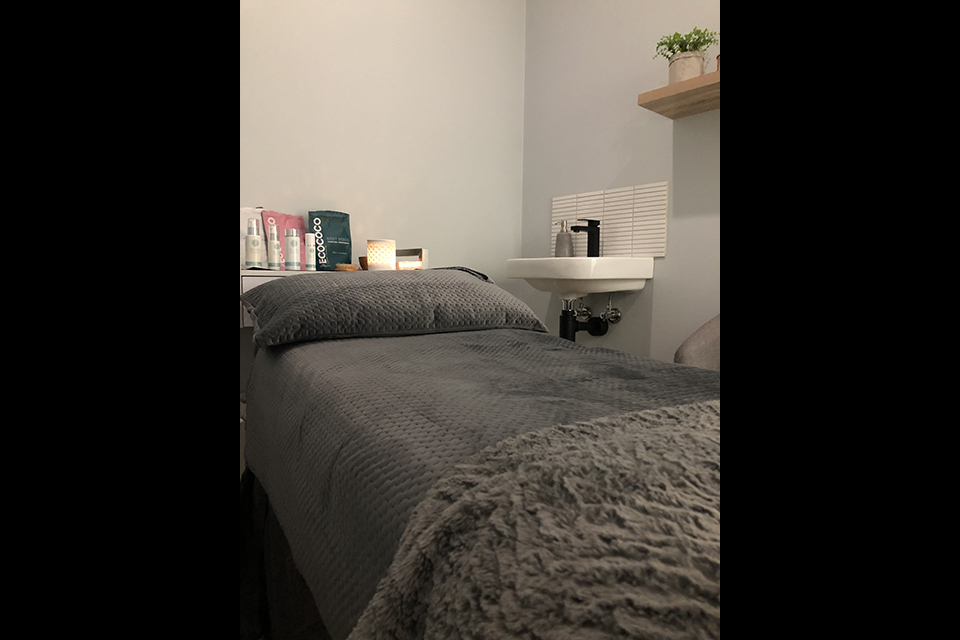 Blush Skin Face and Body image 2