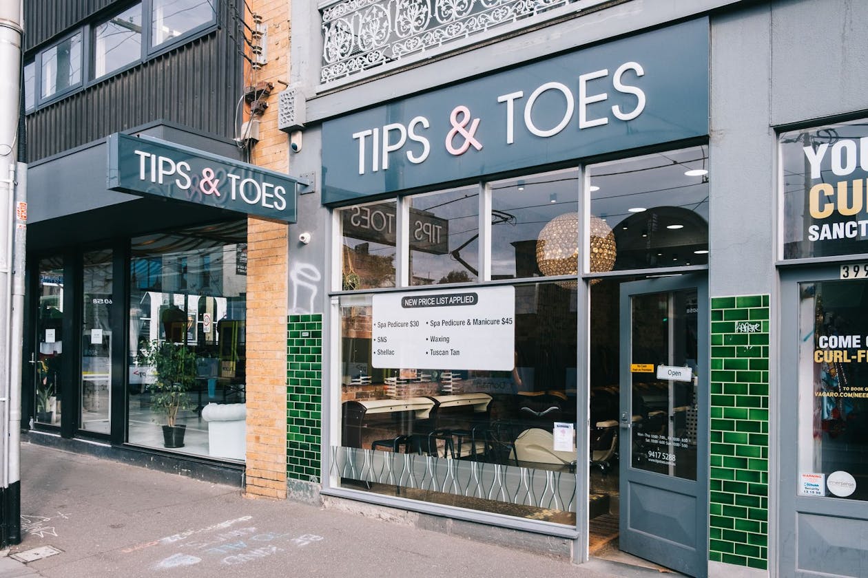 Tips & Toes - Fitzroy image 11