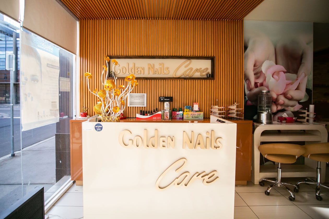 Golden Nails Care - South Yarra