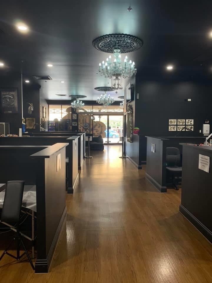 Vamp Tattoo Parlour image 3