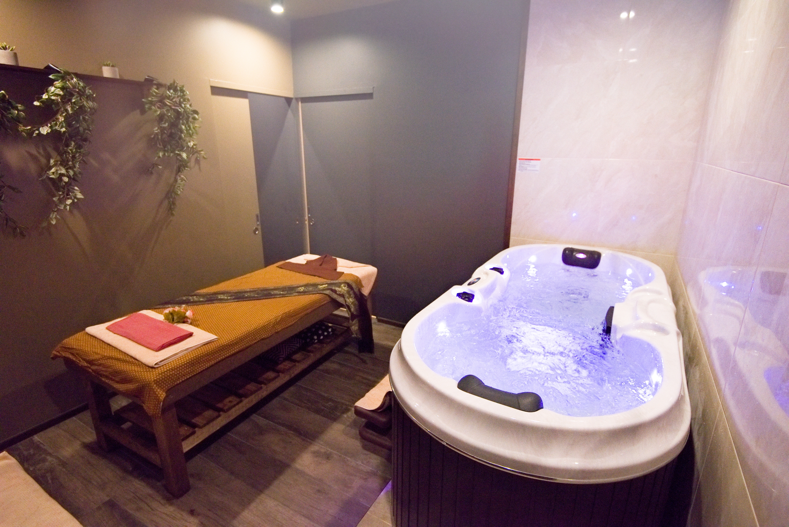 Pen Pen Wellness image 2