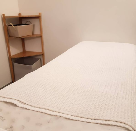 The Queen Total Beauty image 17