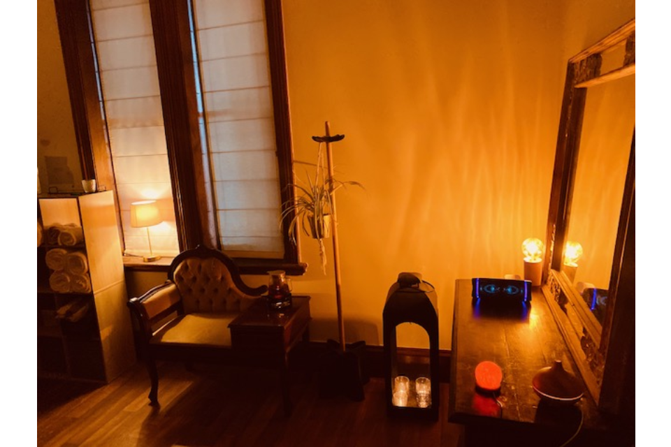 Old Shanghai Remedial Massage image 5