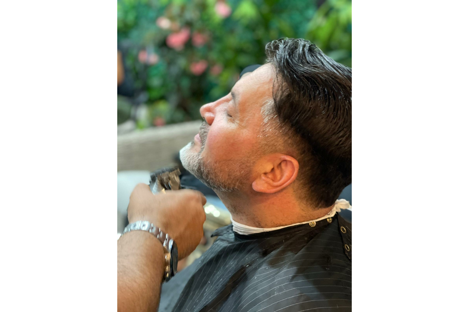 Bash Men's Hairdressing image 2