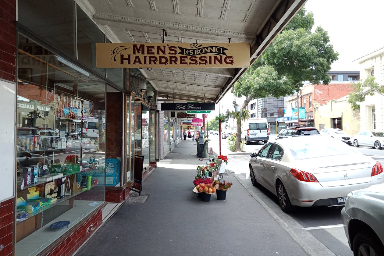 Bonnici's Hairdressing image 2