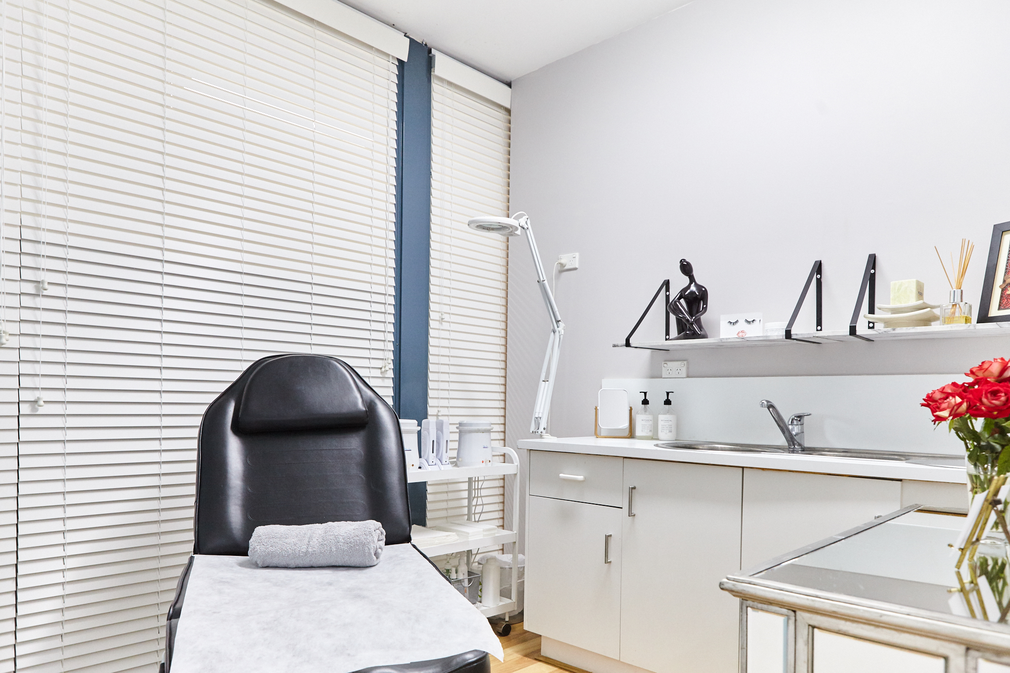 The Nail Hair and Beauty Room Mornington image 9