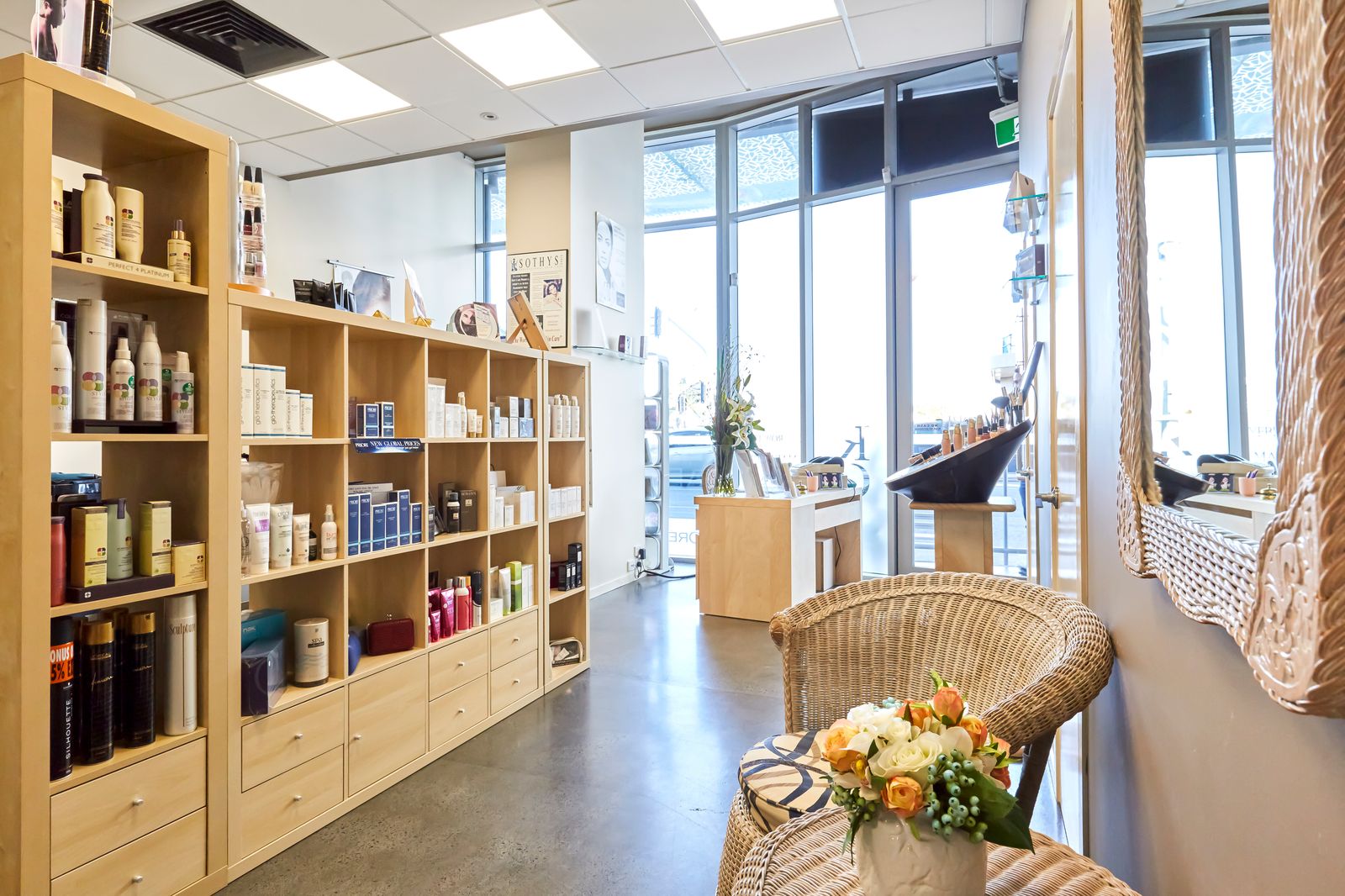 Sunero Hair and Beauty Centre image 2