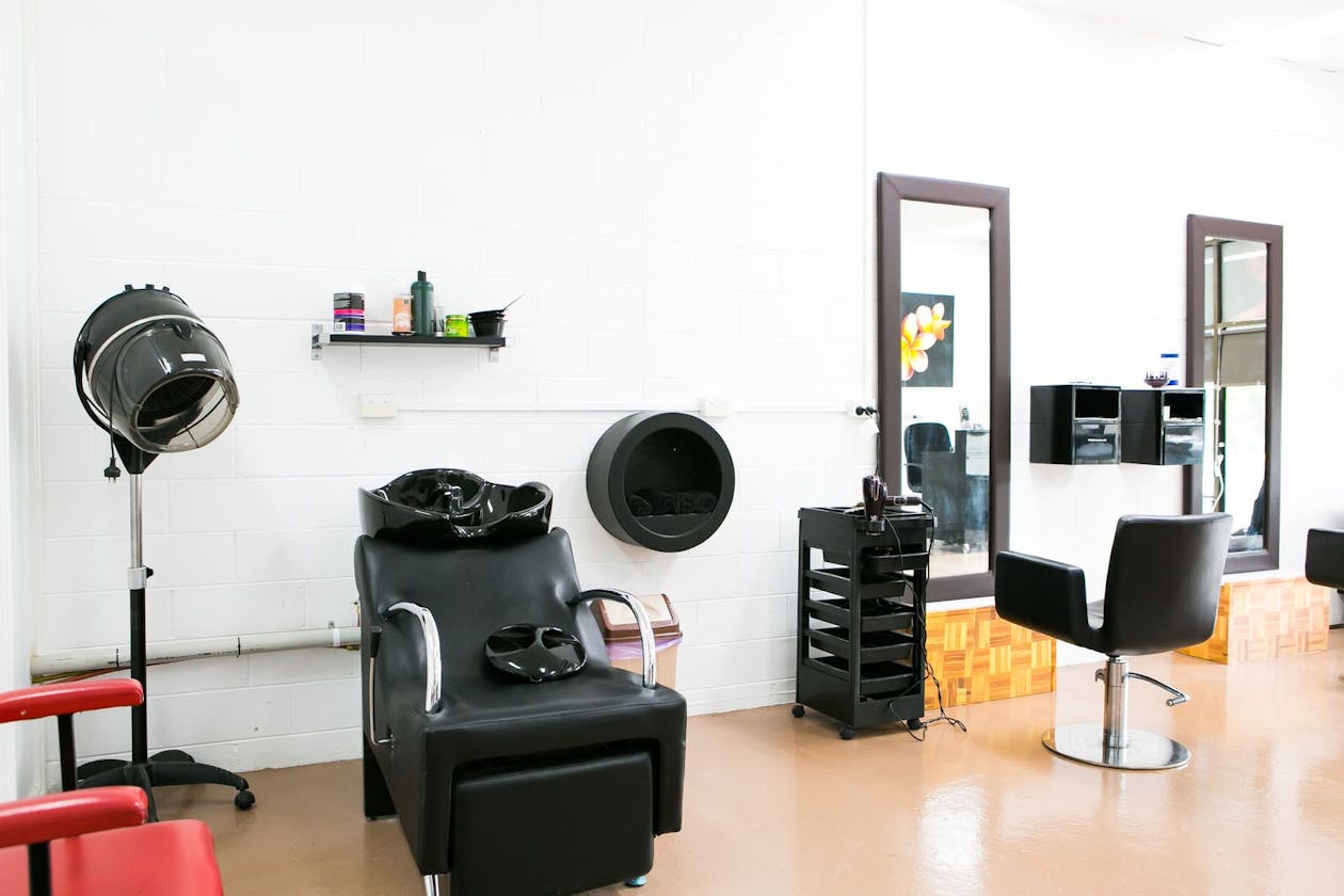 Flawless Beauty And Hair Salon image 3