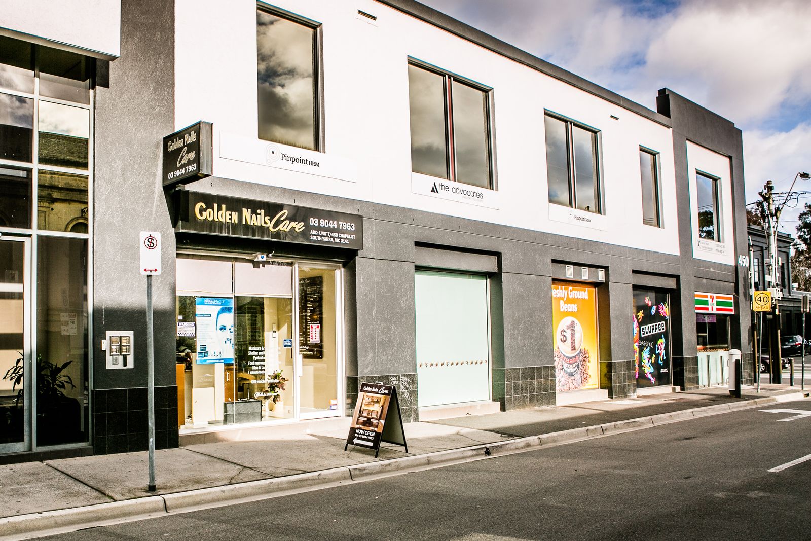 Golden Nails Care - South Yarra image 15