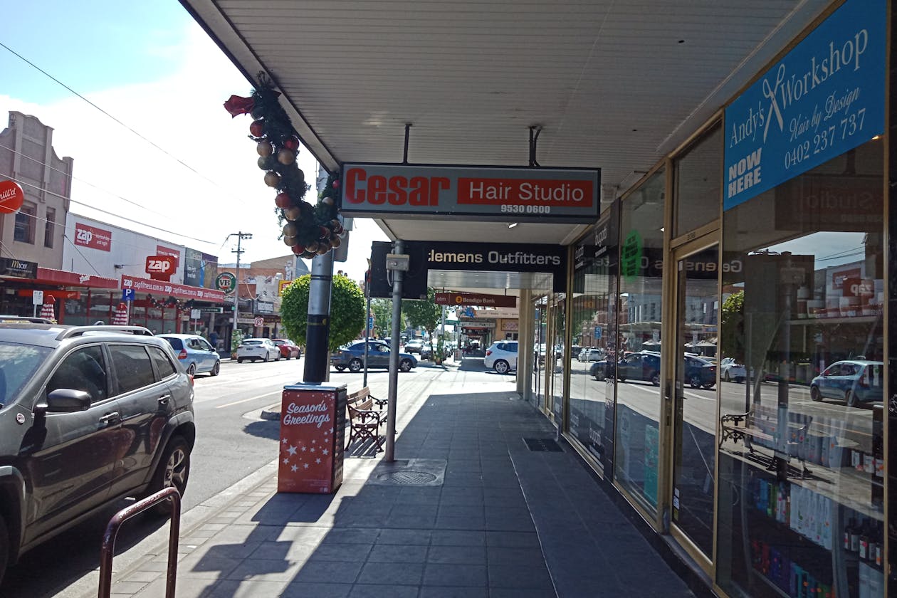 Cesar Hair Studio image 3