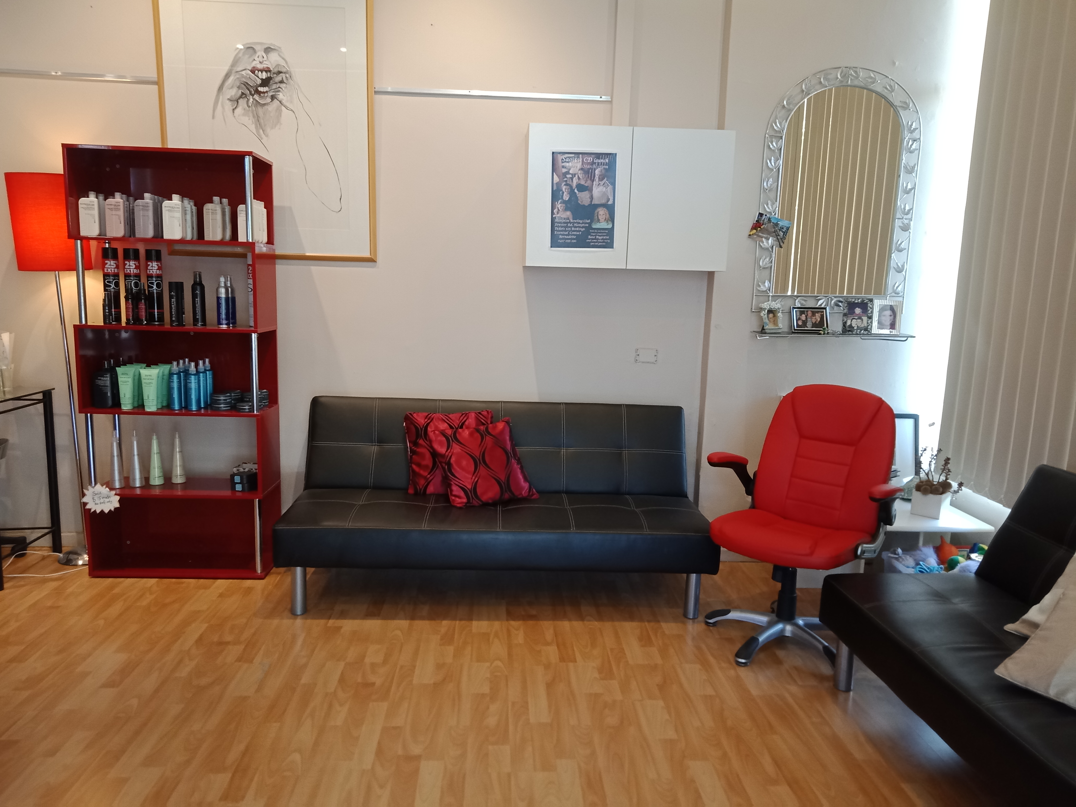 The Golden Mirror image 3