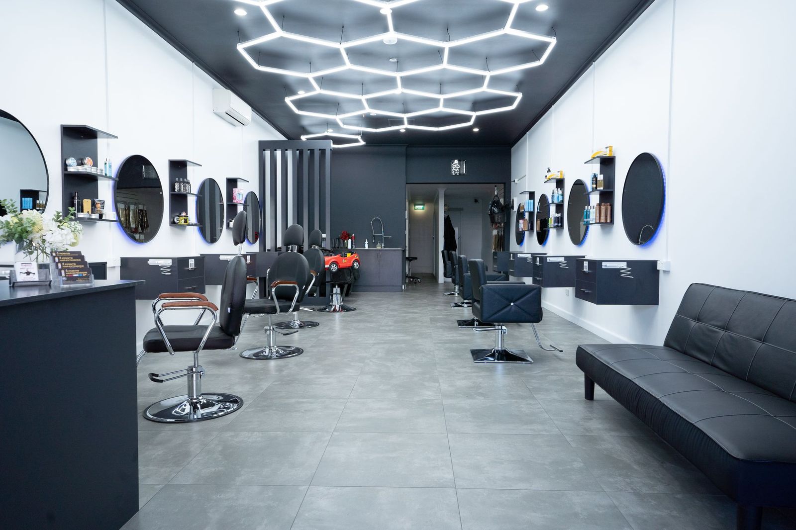 3 Points Hair Extensions and Barbering image 5