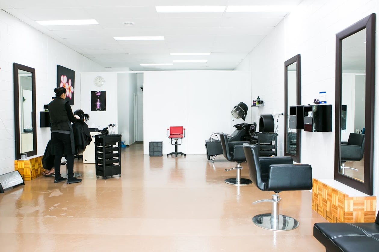 Flawless Beauty And Hair Salon image 2