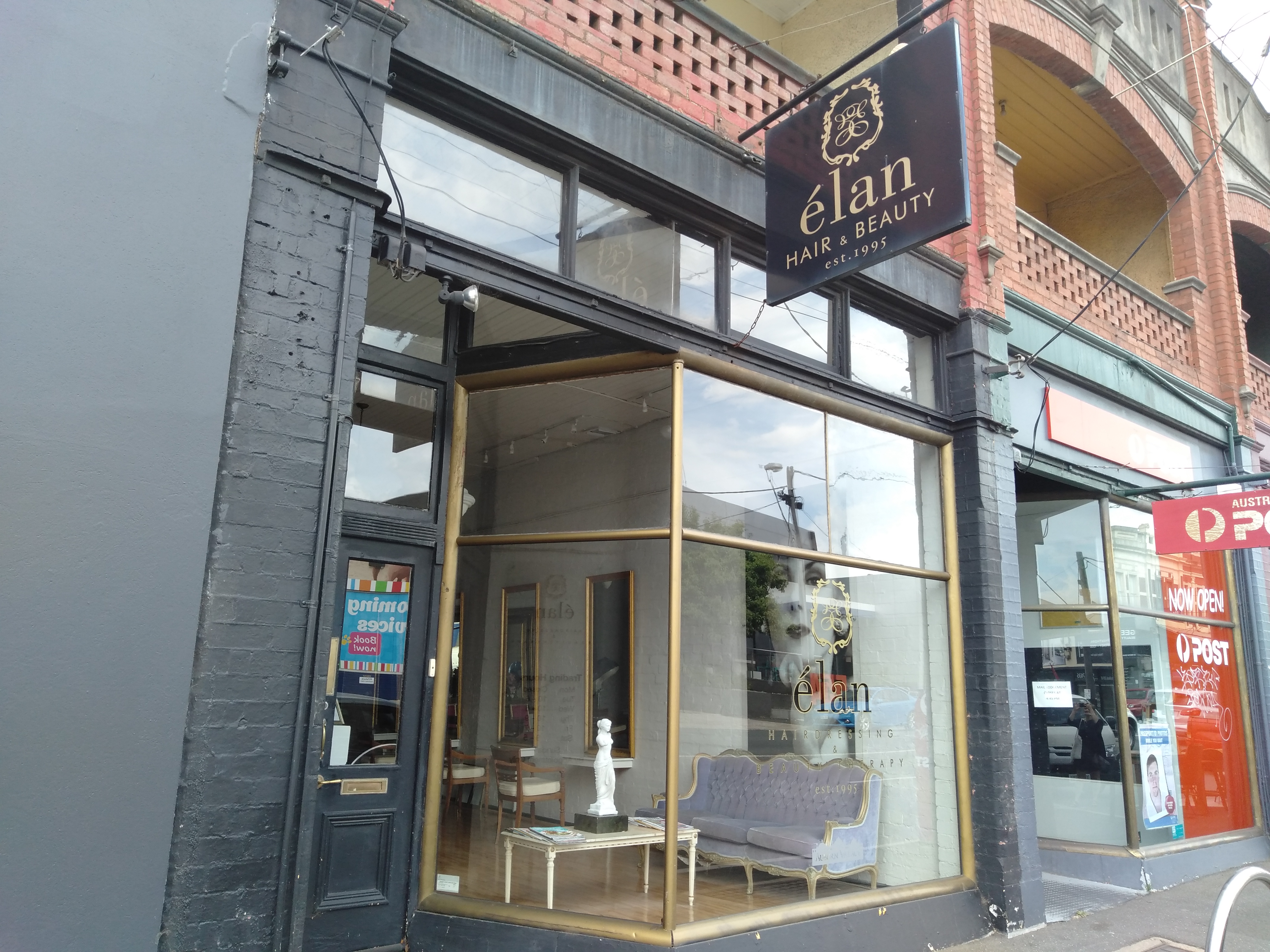 Elan Hairdressing image 2