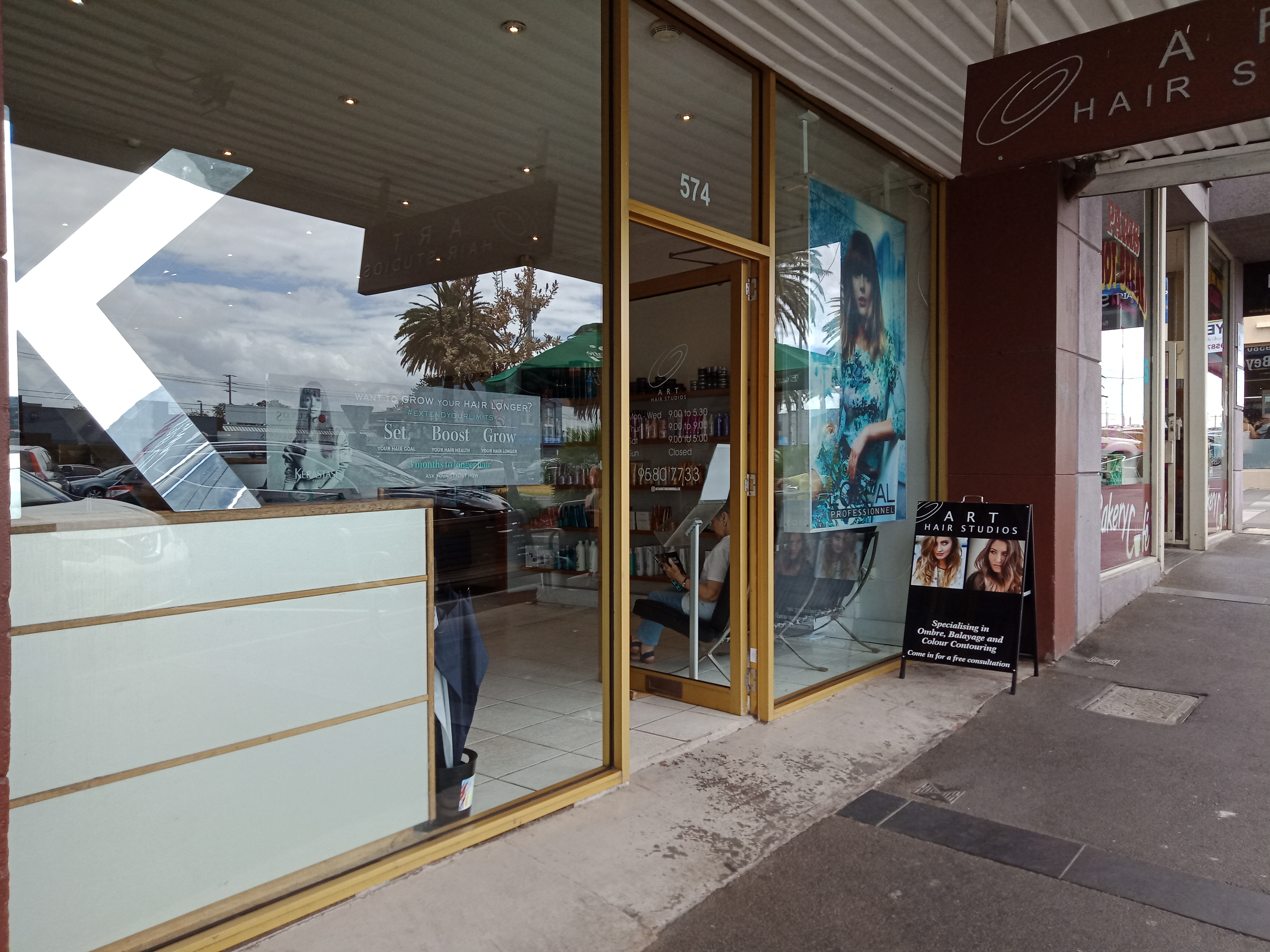 Art Hair Studios image 3