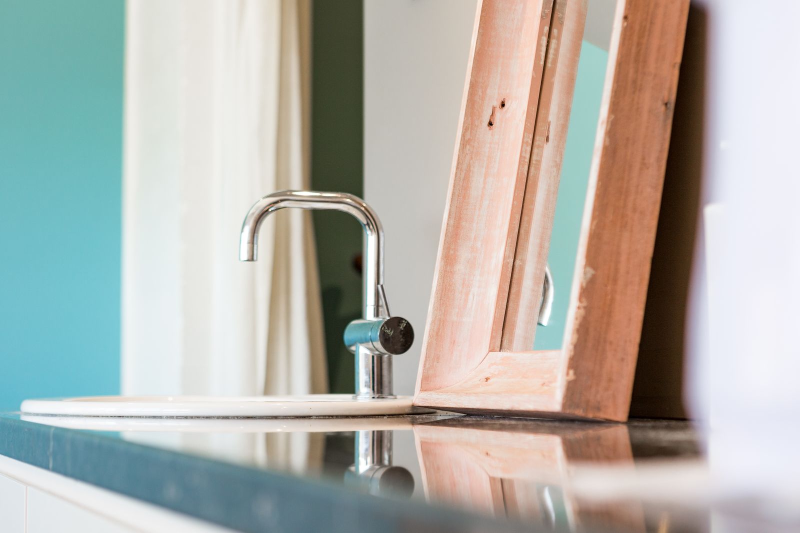 Roseville Beauty image 10